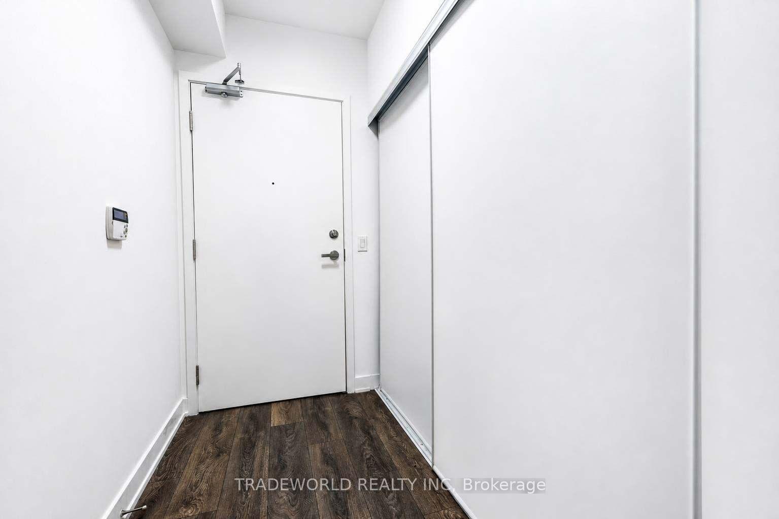 99 Broadway Avenue 2308 #2308, Toronto — Condo for lease, photo 1