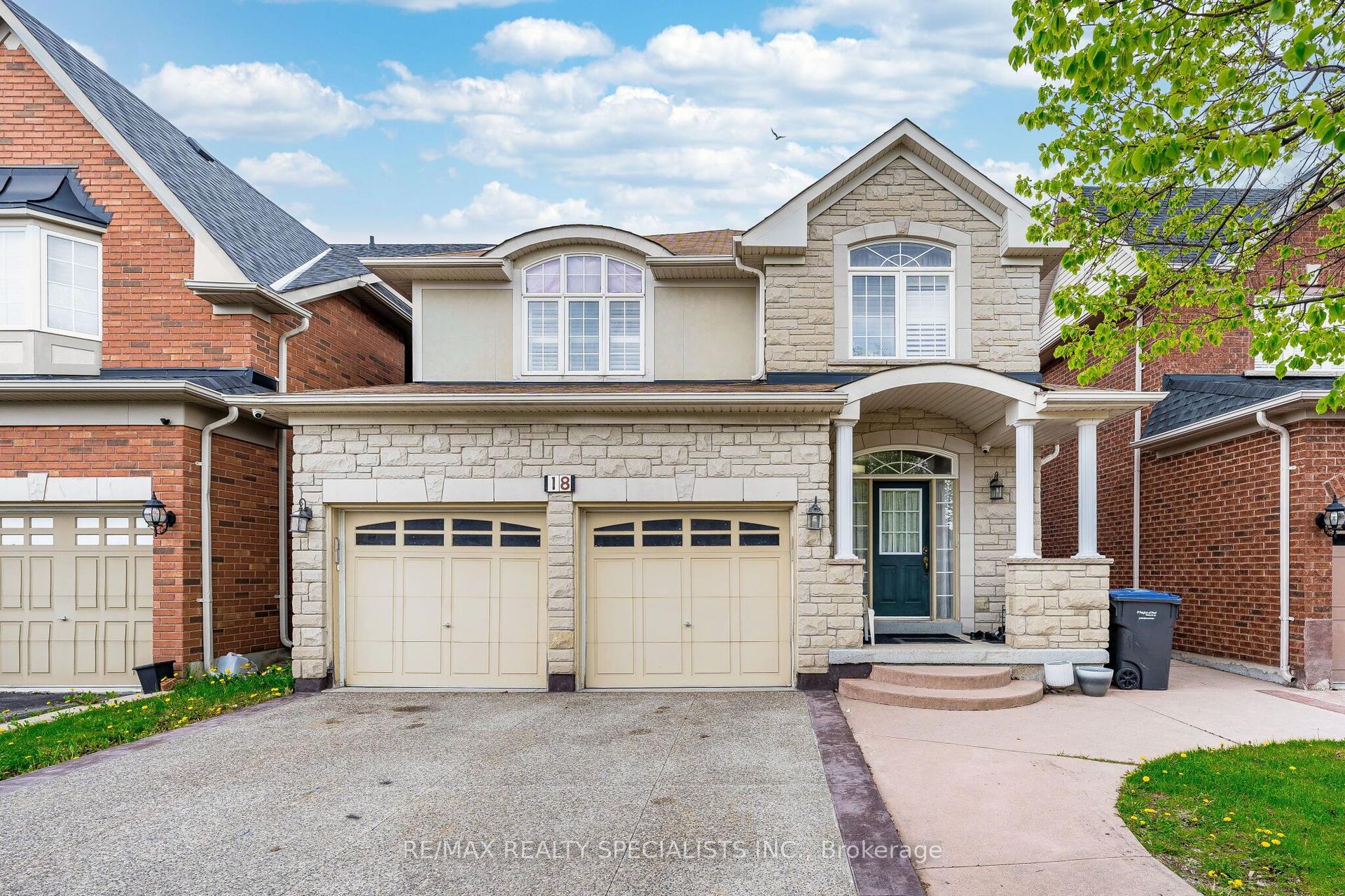 18 Long Meadow Road — photo 1