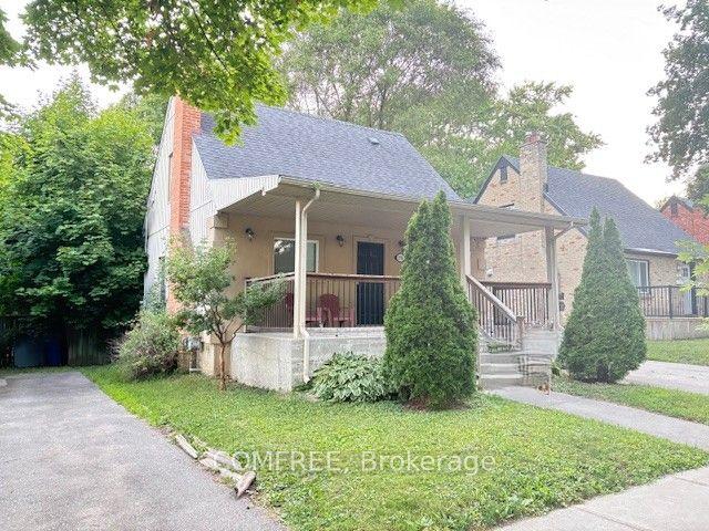 190 Rathowen Street — photo 1
