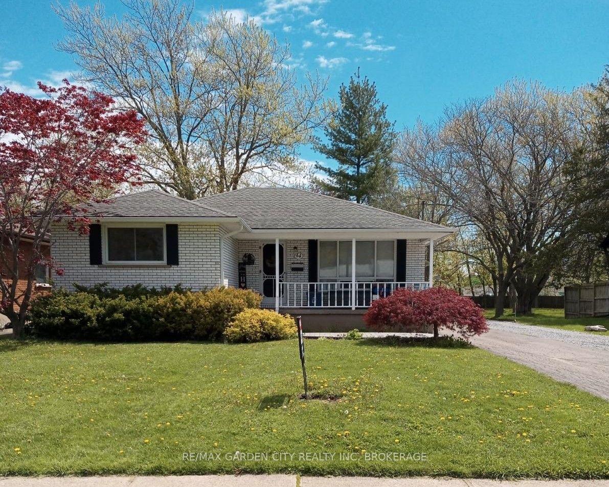 44 VALENCOURT Drive — photo 1