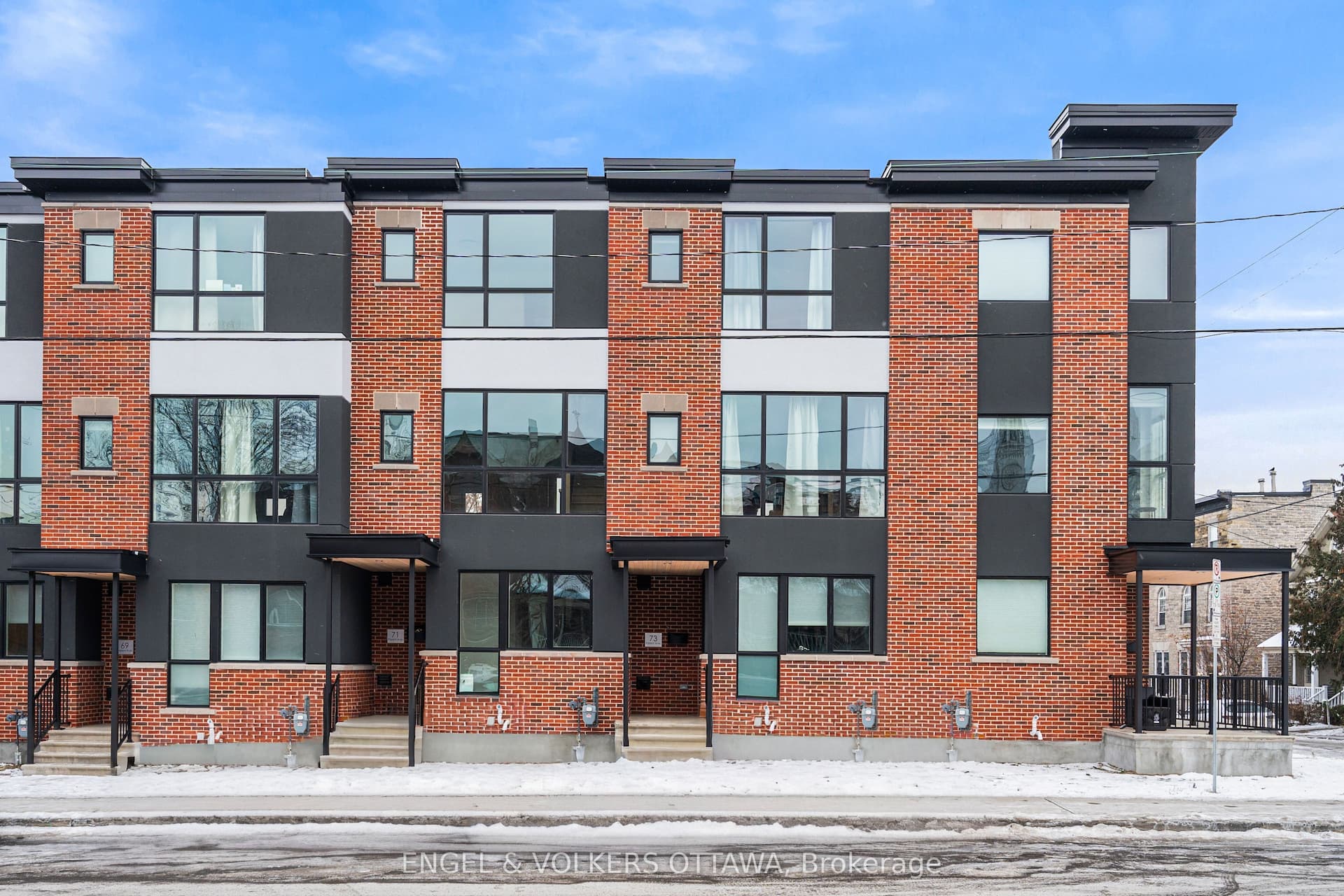 73 Parent Avenue — photo 1