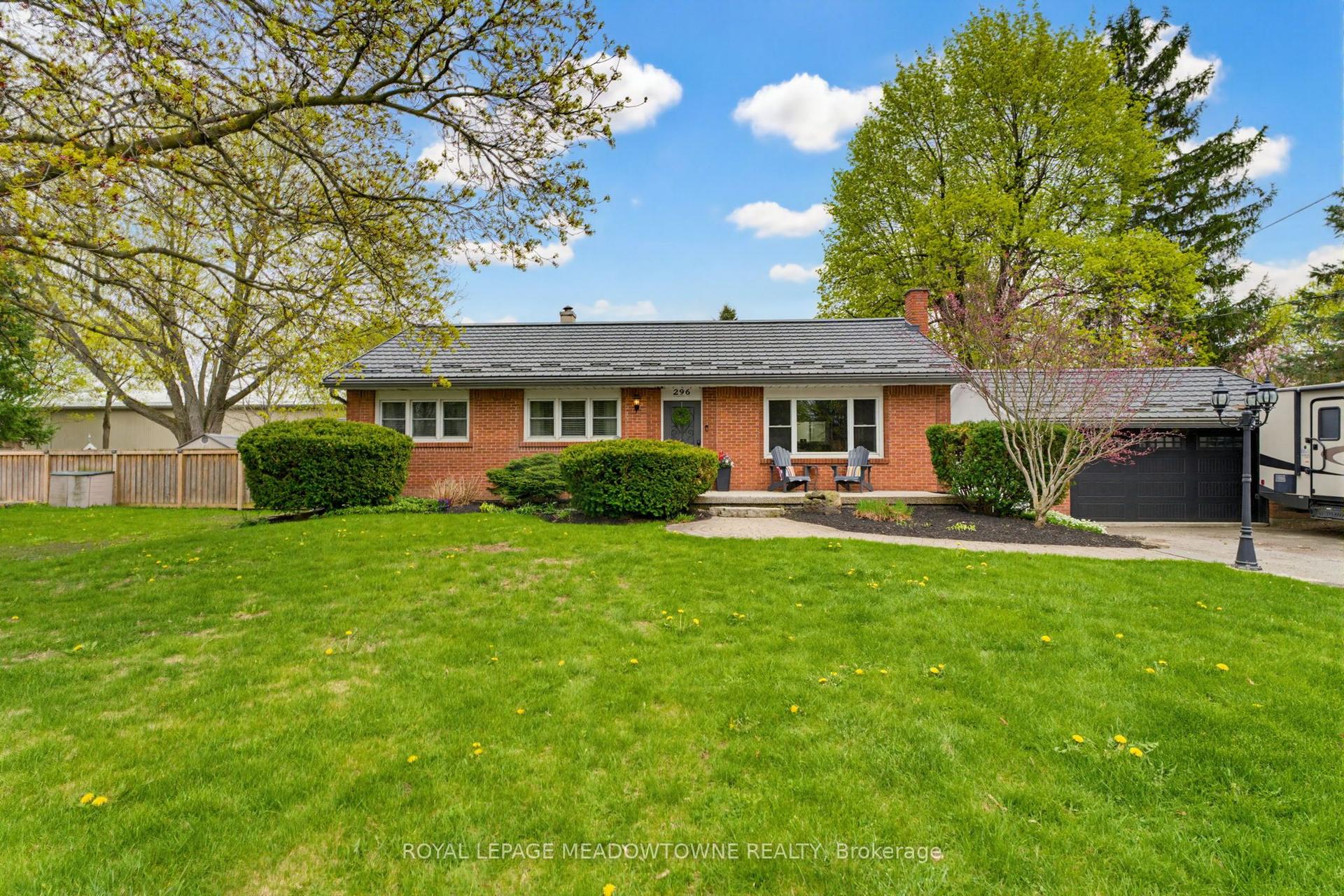 296 Progreston Road — photo 1