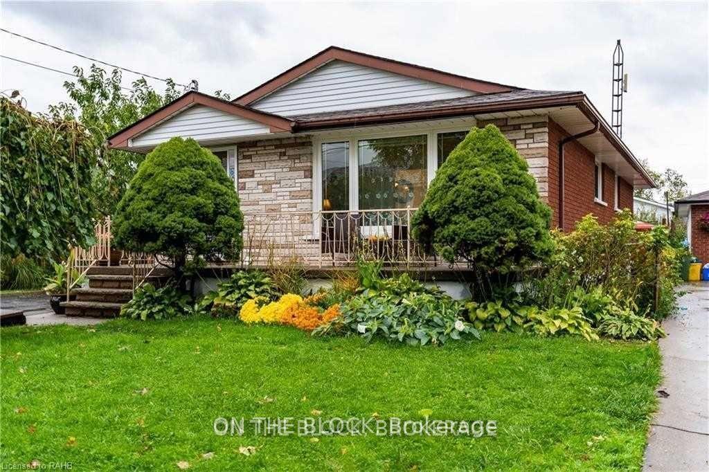 151 Nugent Drive Upper #Upper, Hamilton — Detached for lease, photo 1