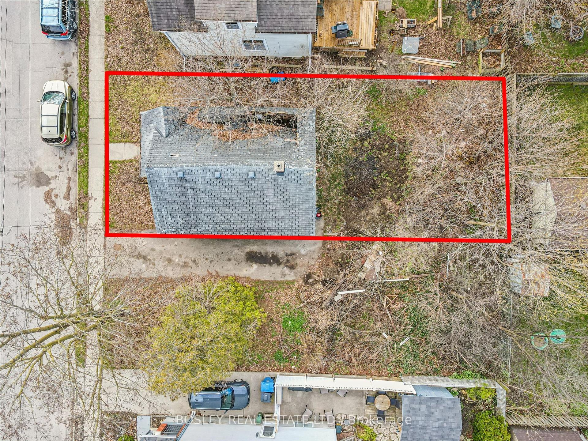 39 Menzie Avenue — photo 1