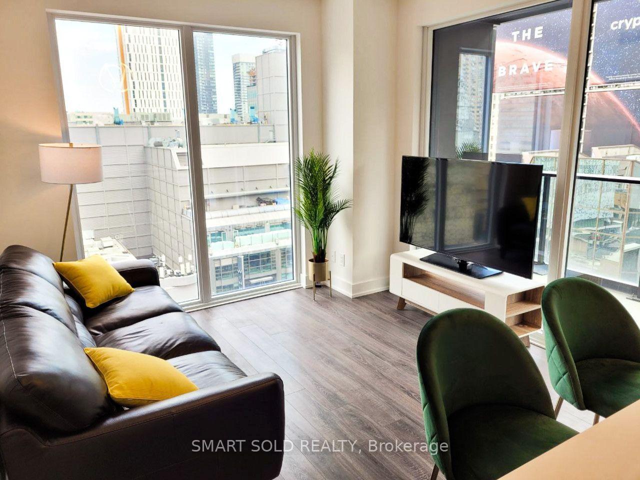 20 Edward Street 904 #904 — photo 1