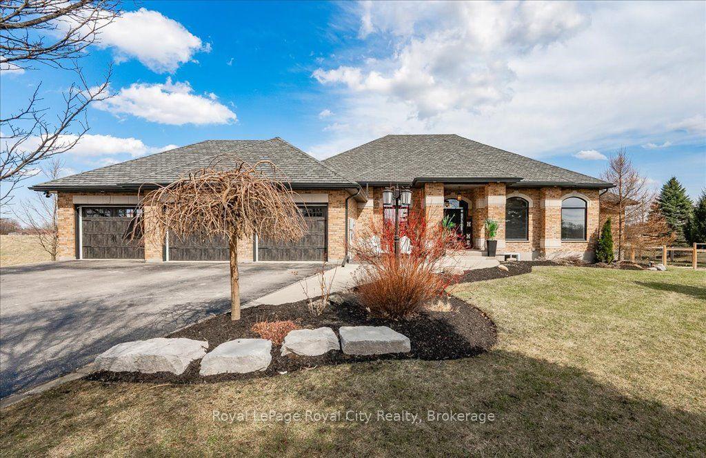 4663 Wellington 35 Road — photo 1
