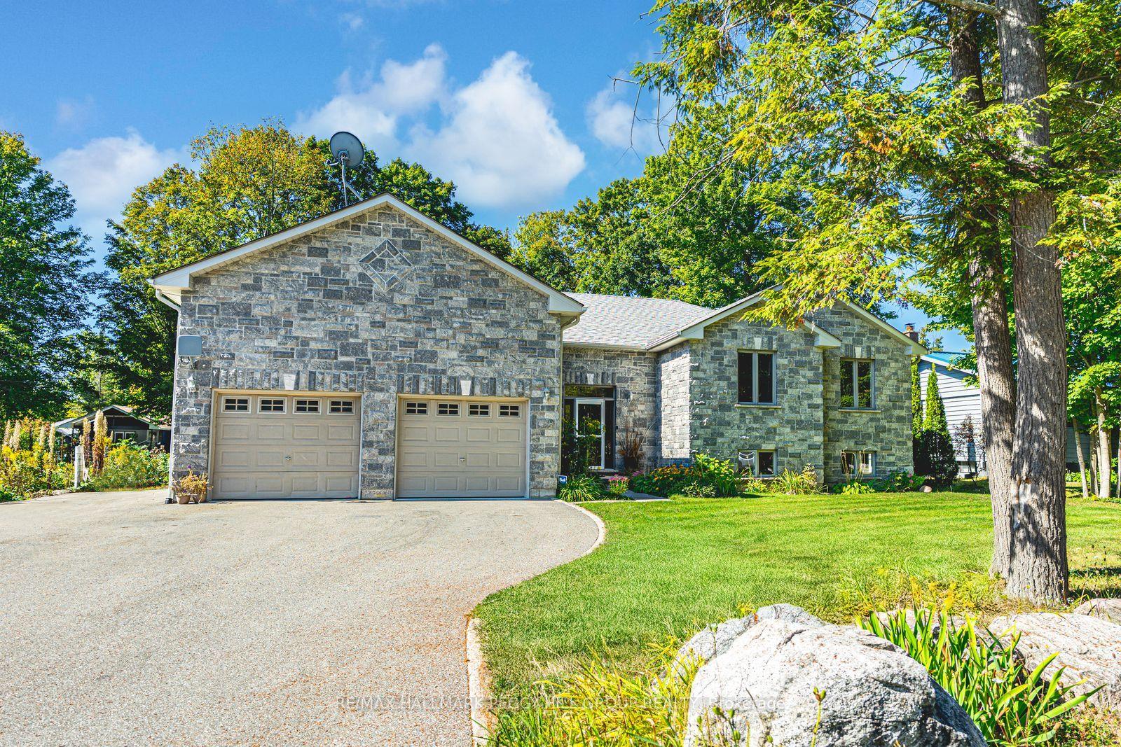 122 Trout Lane, Tiny — Detached for sale, photo 1