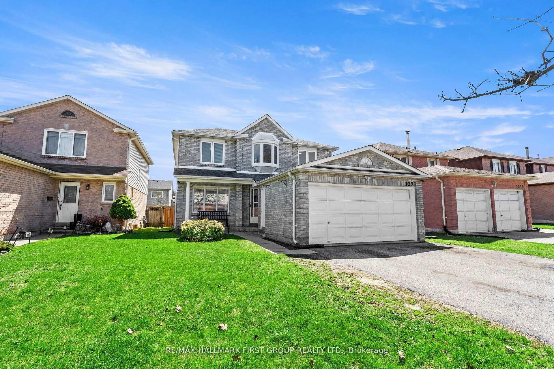 1321 Anton Square — photo 1