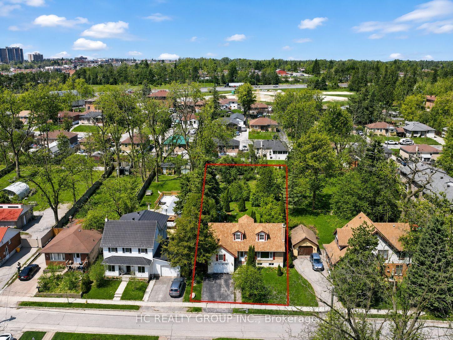 10 North Street, Barrie — Detached for lease, photo 1