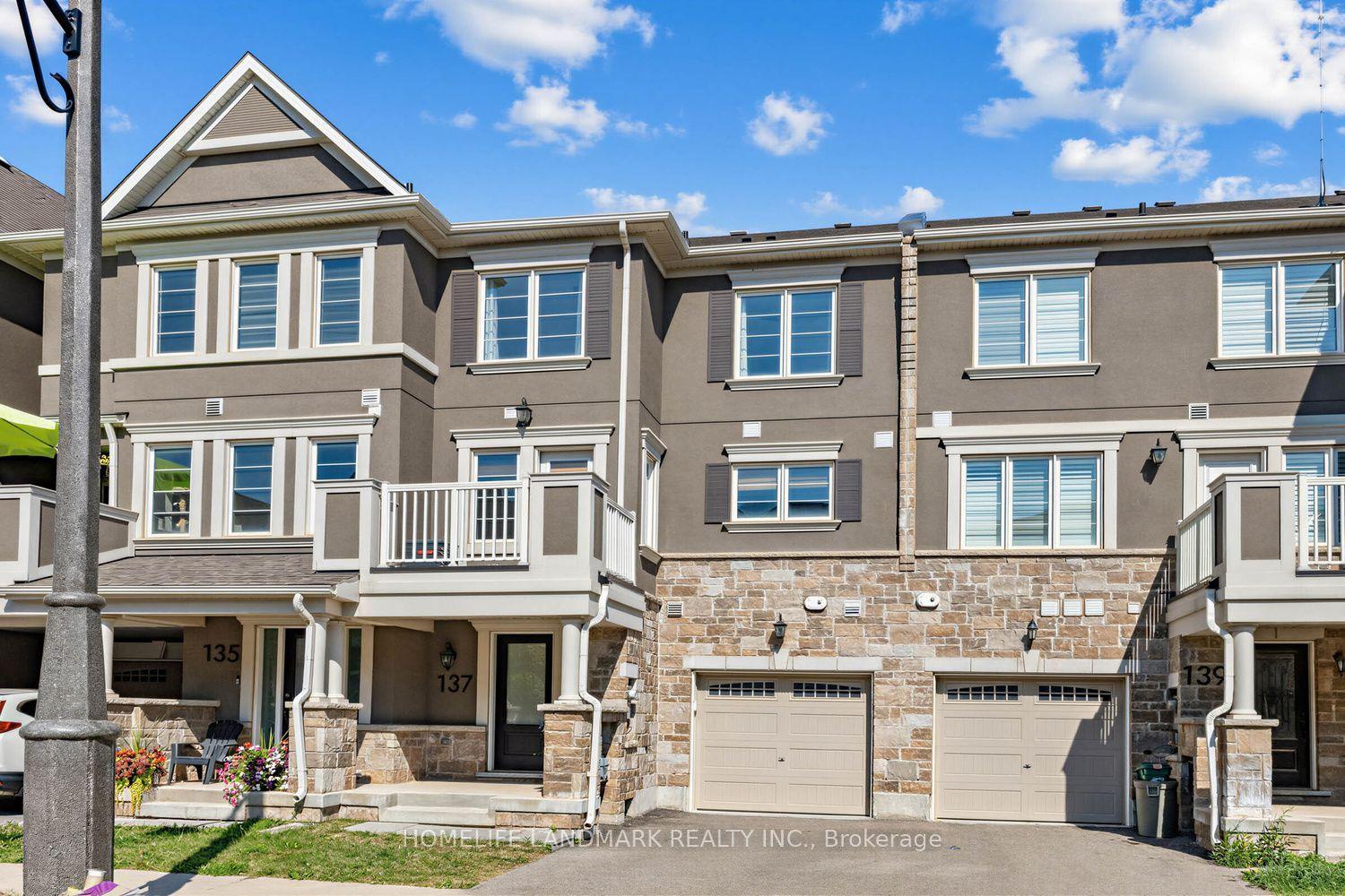 137 Christopher Road, Oakville — Townhouse for lease, photo 1