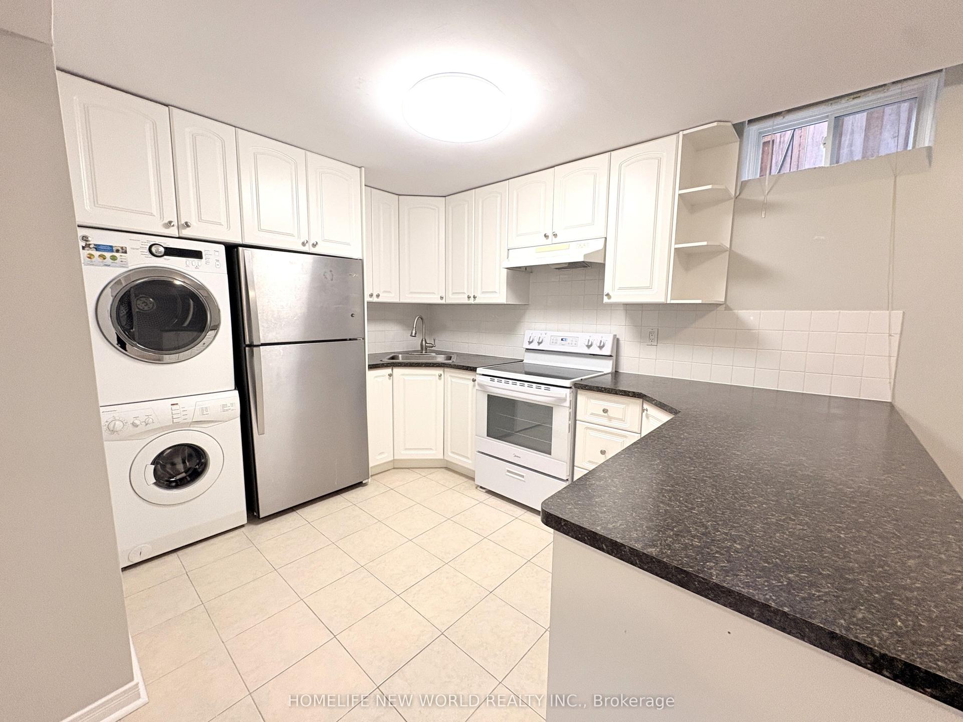 18 Samantha Circle Lower #Lower — photo 1
