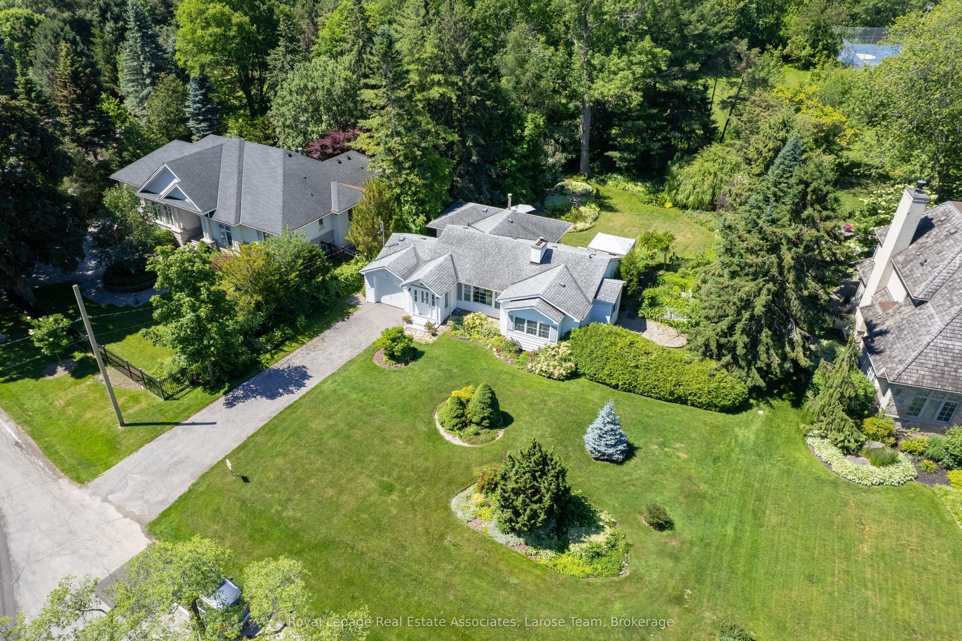 434 Apple Lane, Mississauga — Detached for sale, photo 1