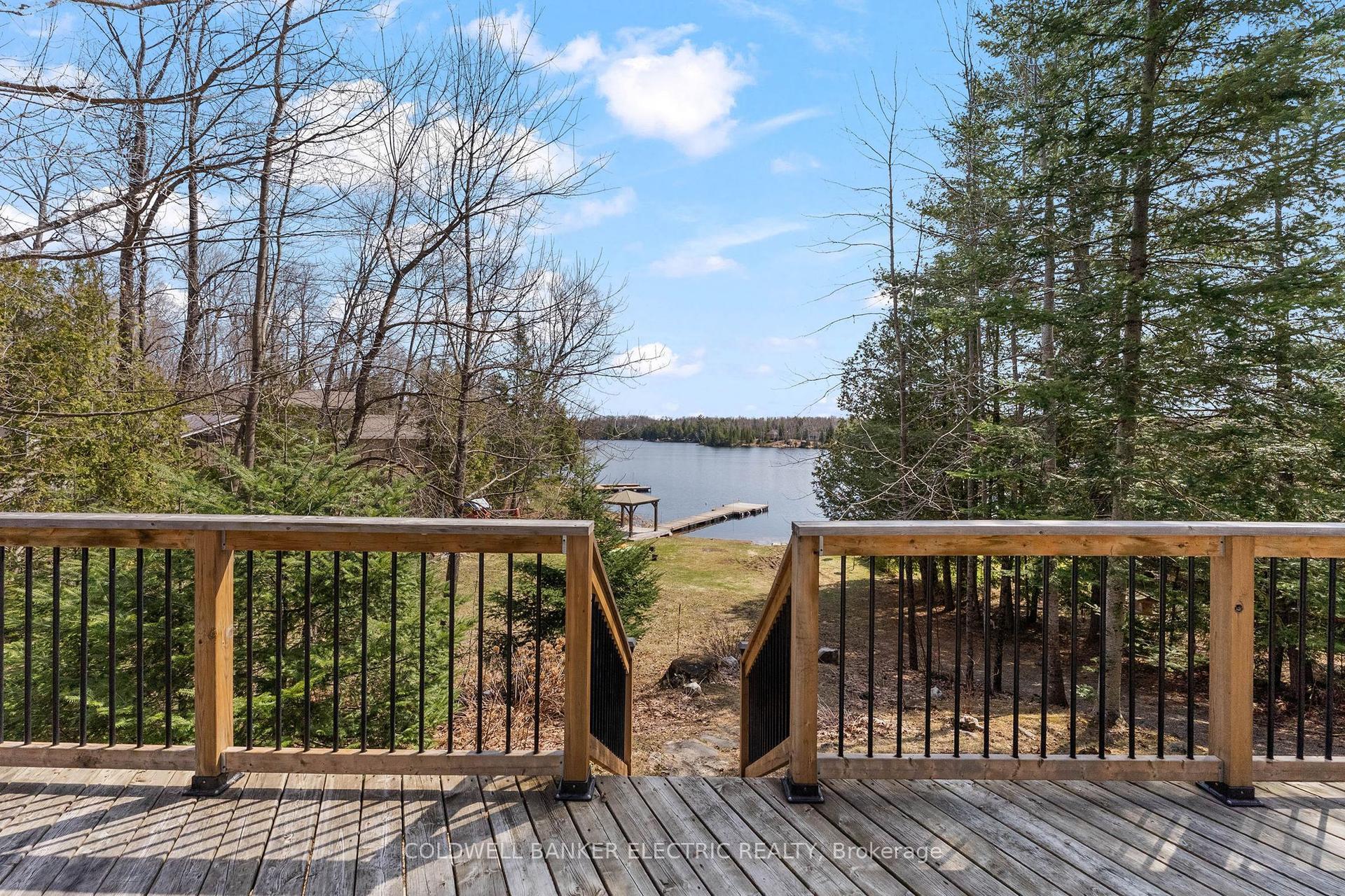 18 Bay View Lane, Tudor and Cashel — Detached for sale, photo 1