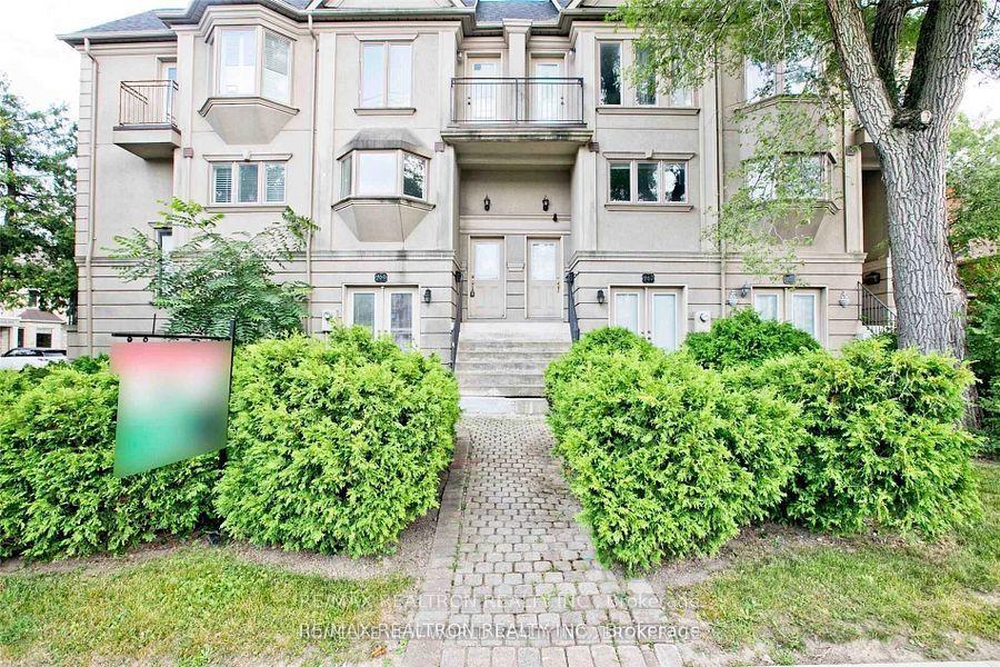 269 Finch Avenue E, Toronto — Townhouse for lease, photo 1