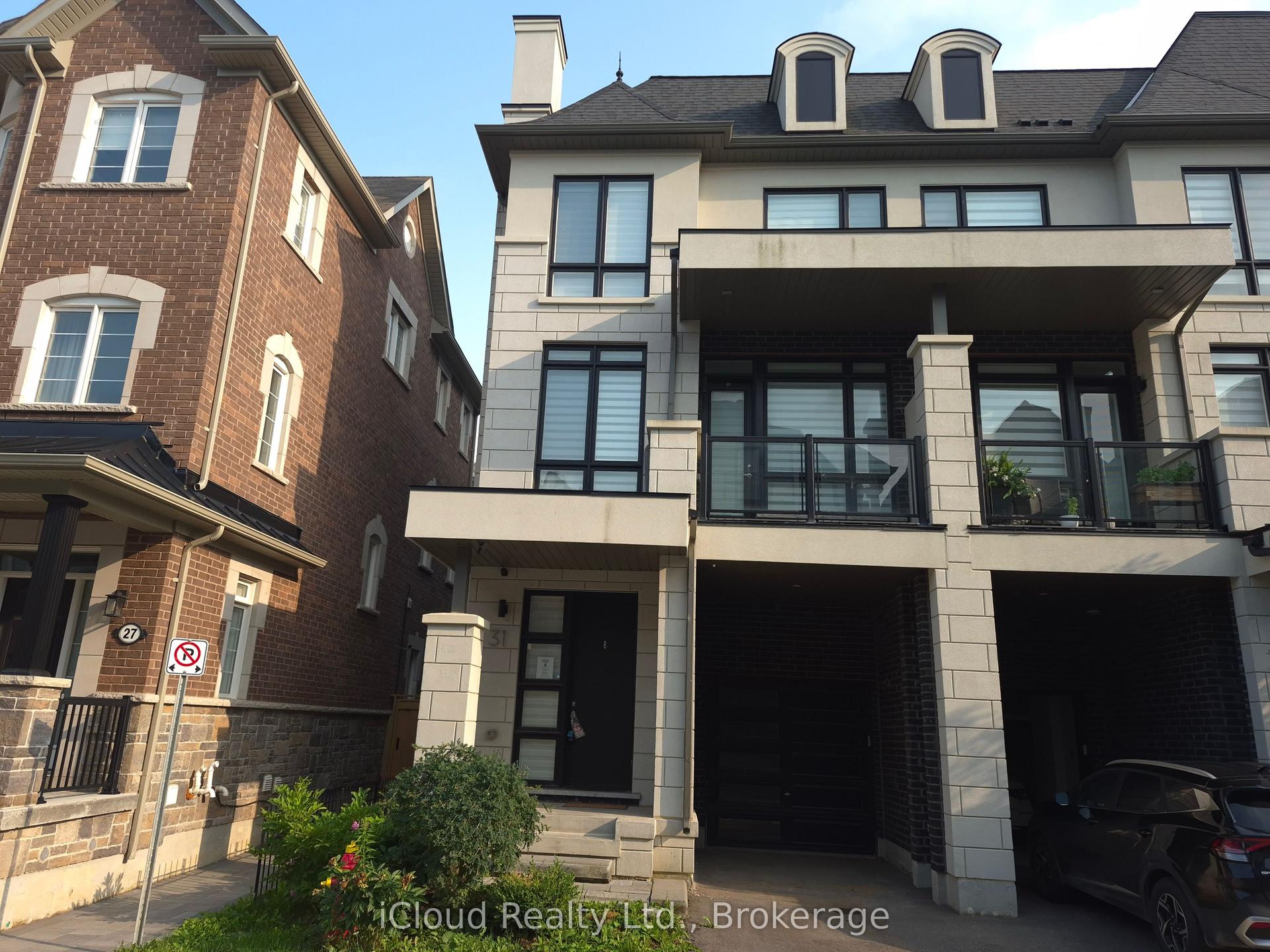 31 Globemaster Lane, Richmond Hill — Townhouse for sale, photo 1