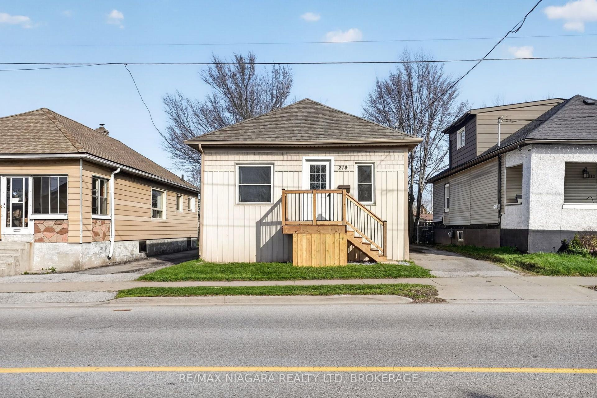 214 NIAGARA Street — photo 1
