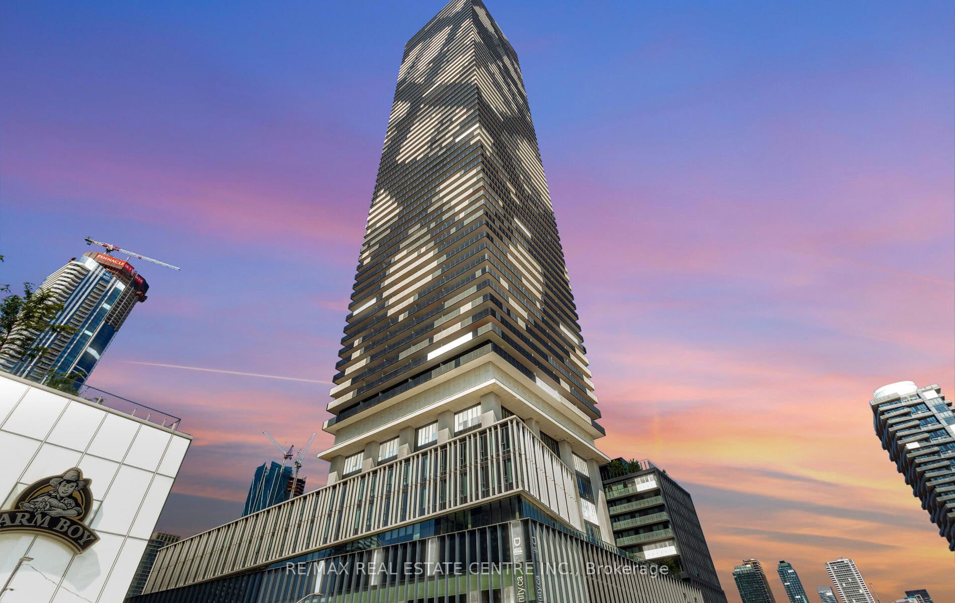 138 Downes Street 3110 #3110 — photo 1