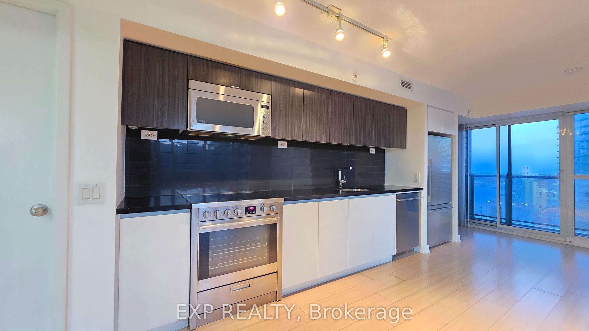 85 Queens Wharf Road 2206 #2206 — photo 1