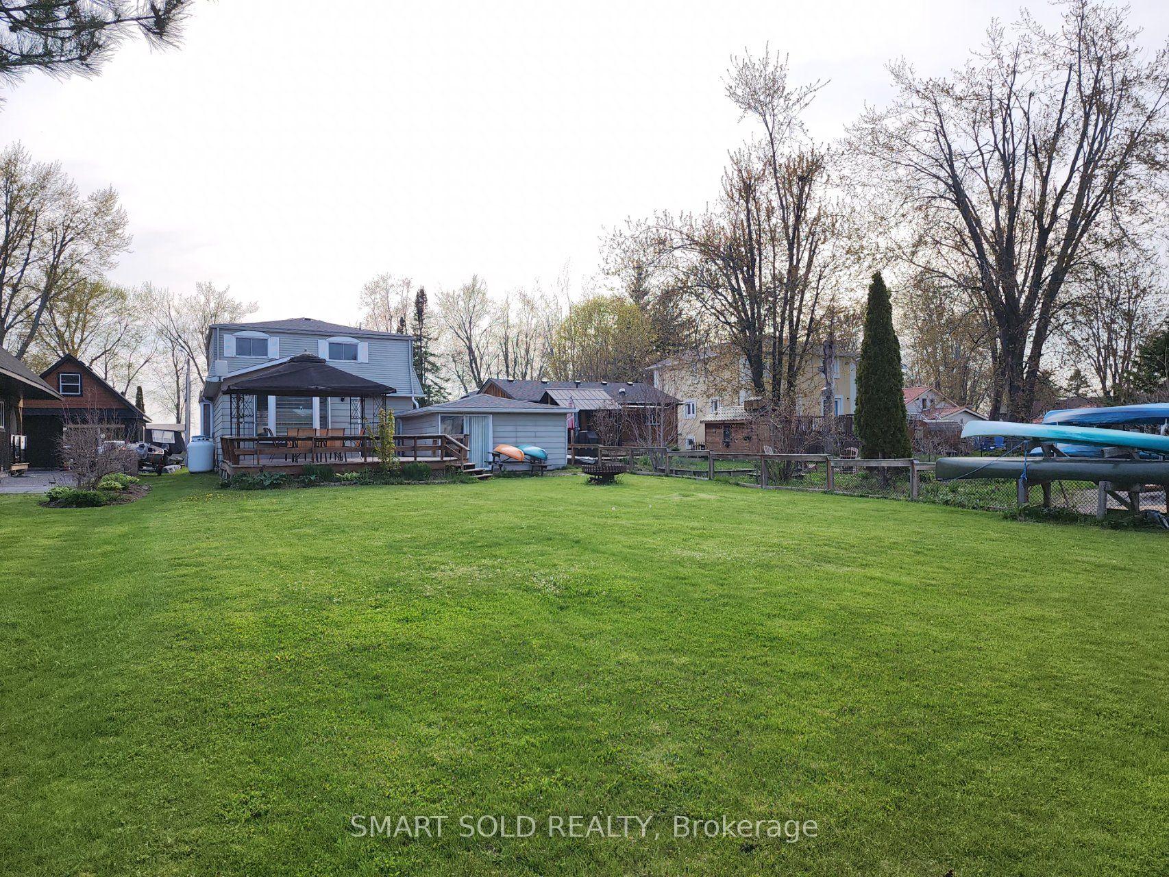 75 Lake Avenue — photo 1