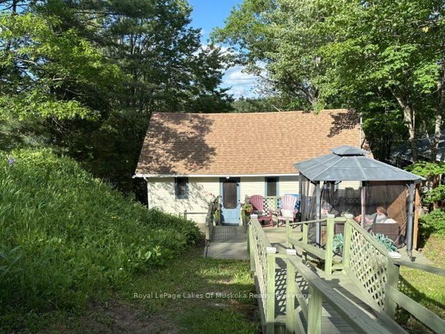 1029 Sprunt Lane — photo 1