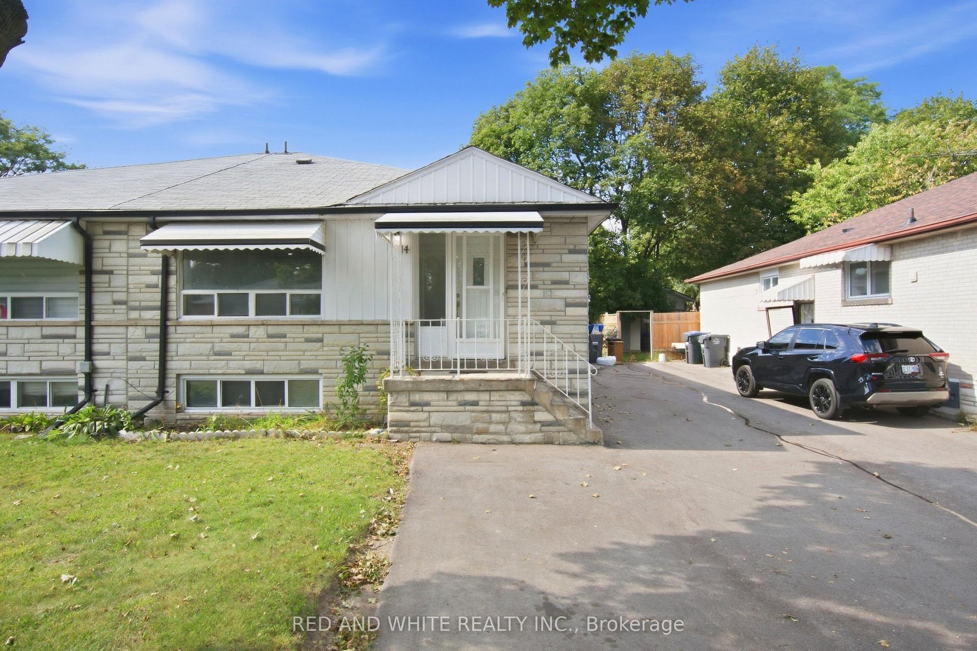 14 Avondale Boulevard, Brampton — Semi-Detached for sale, photo 1
