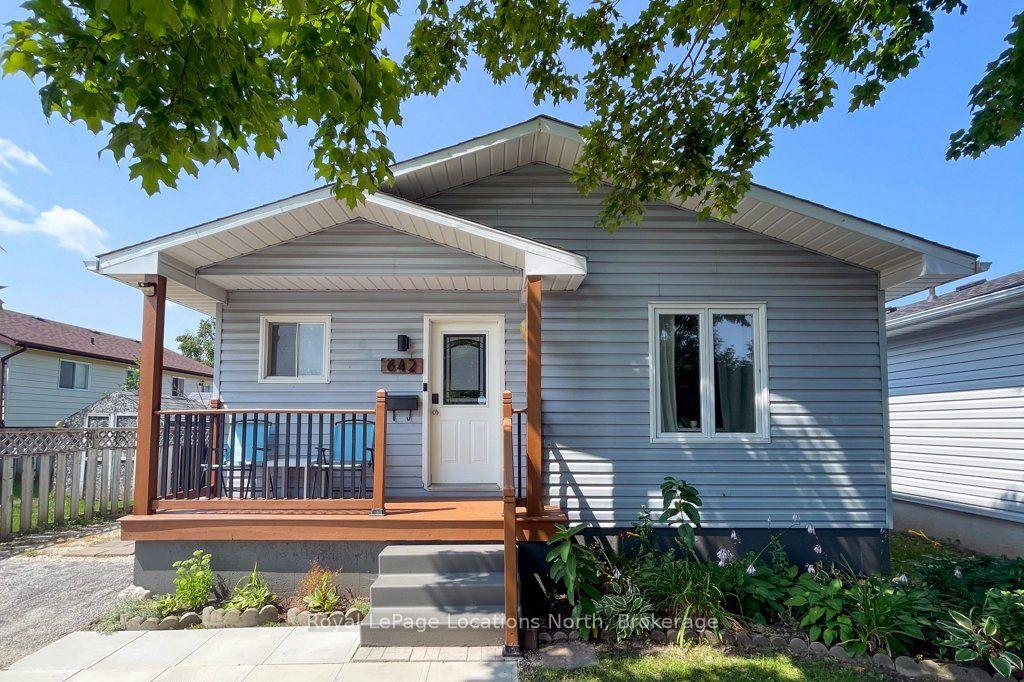 642 Spruce Street, Collingwood — Detached for sale, photo 1