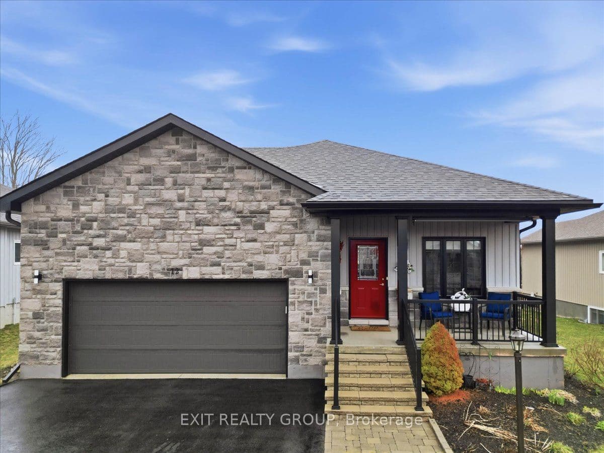 12 Dorchester Drive — photo 1