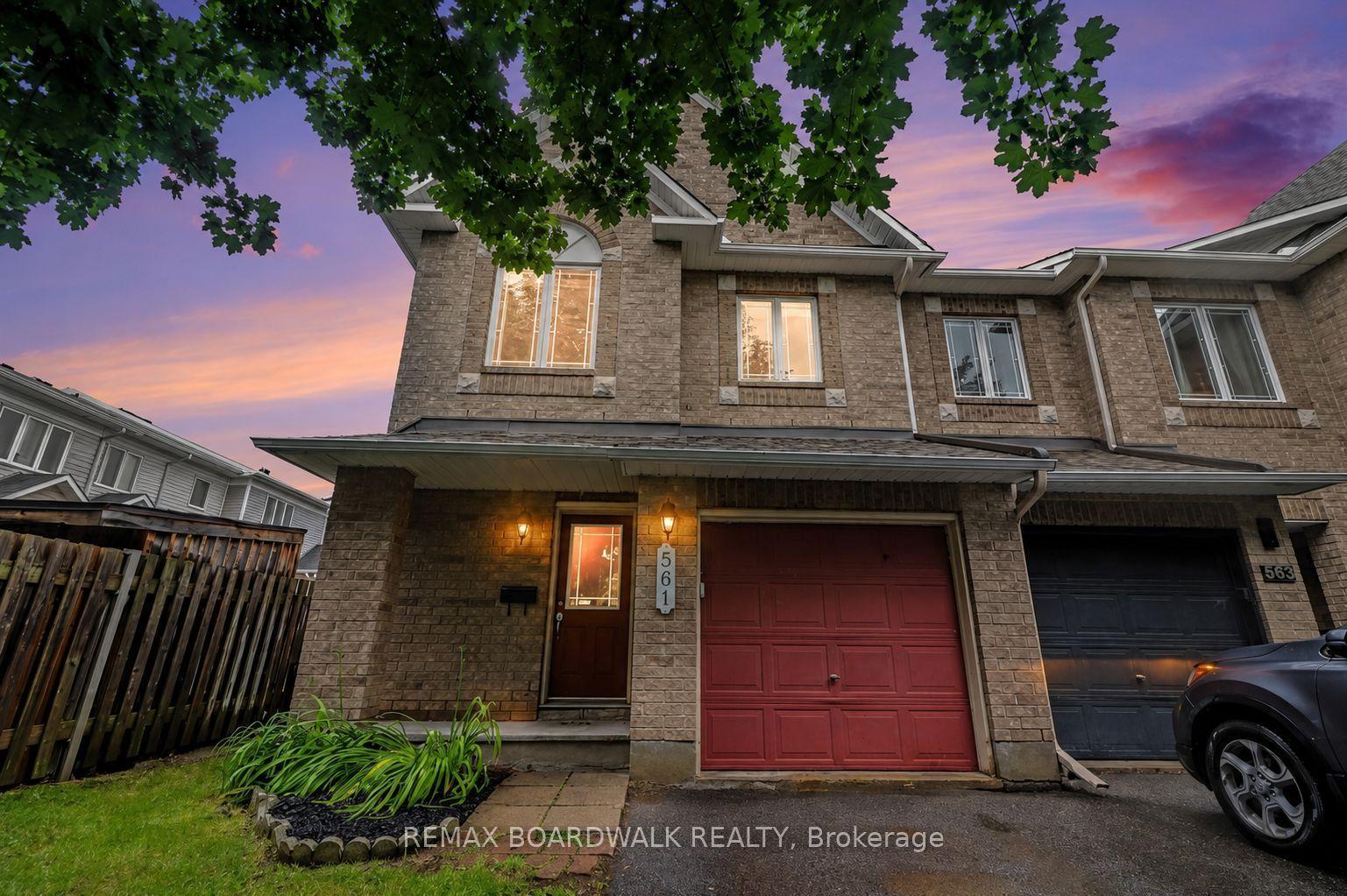 561 AQUAVIEW Drive, Orleans - Cumberland and Area — Townhouse for sale, photo 1