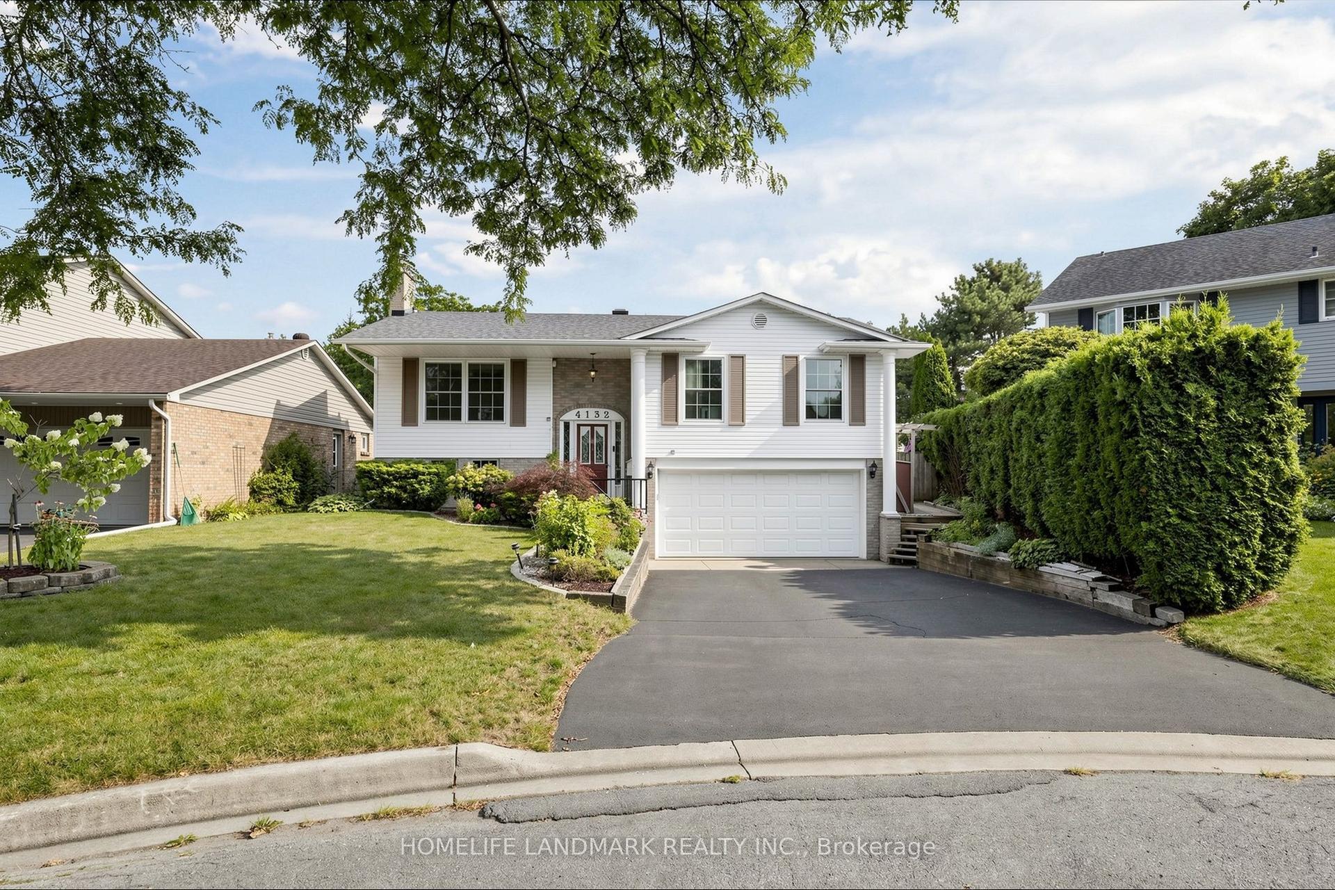4132 Celia Court, Burlington — Detached for sale, photo 1