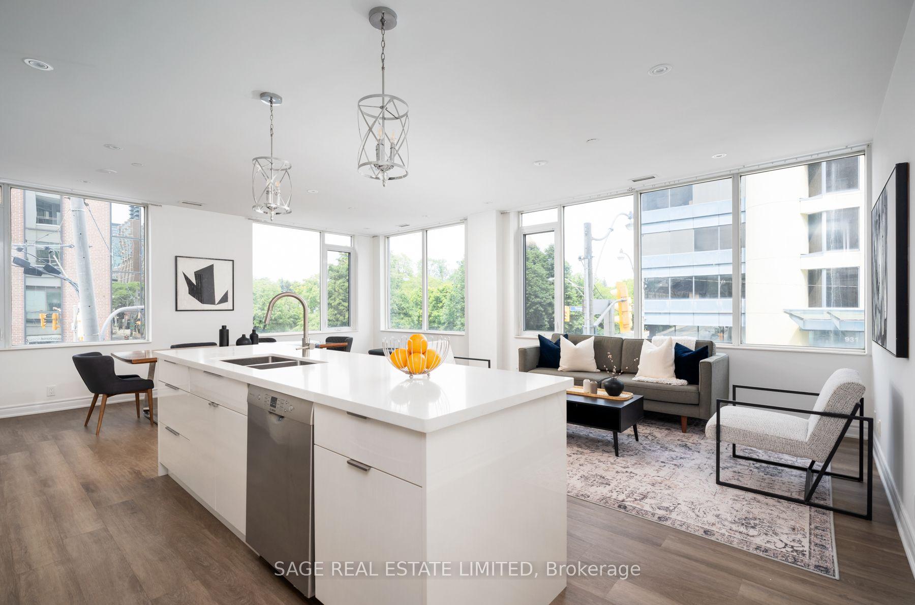 980 Yonge Street 205 #205 — photo 1