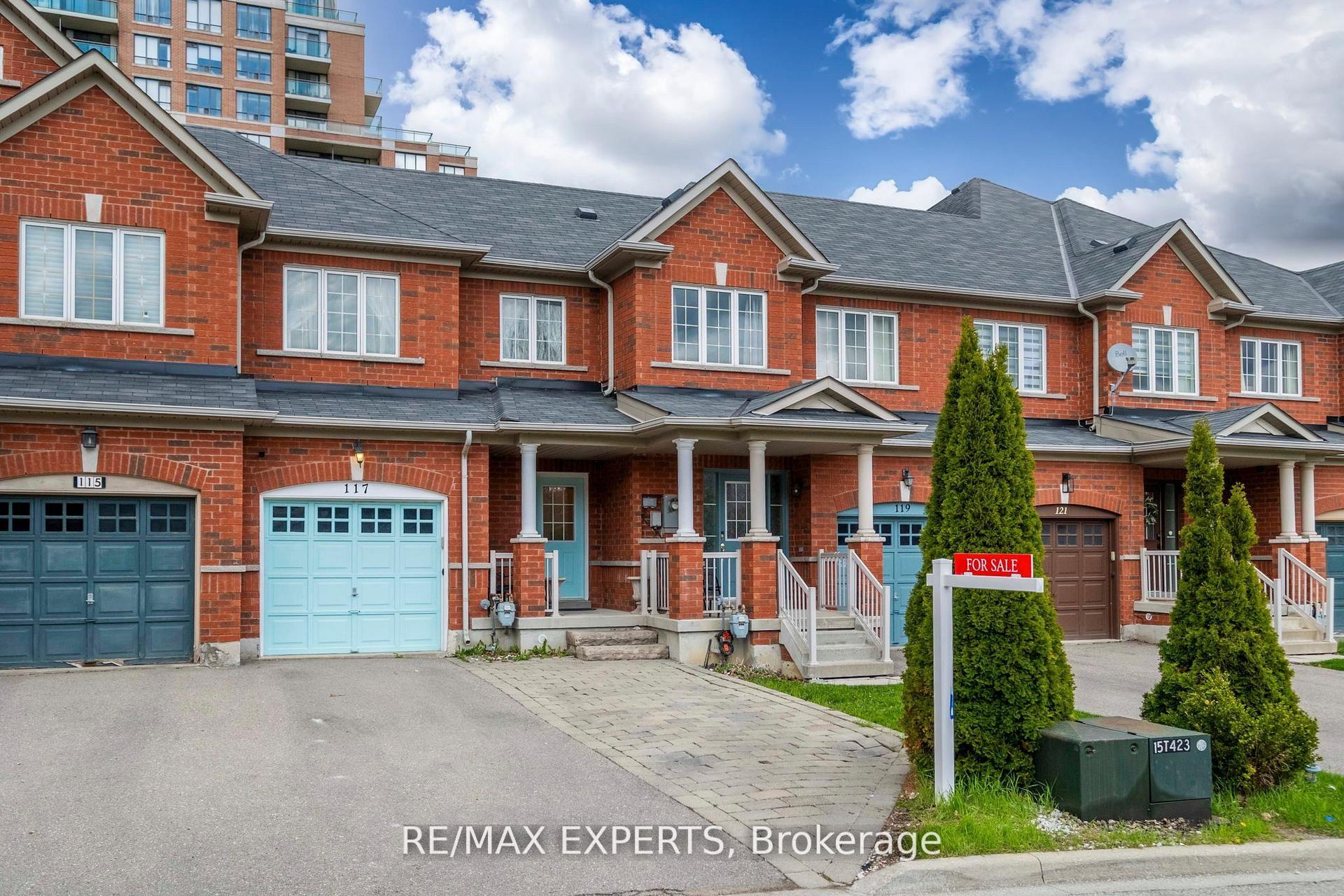117 Revelstoke Crescent — photo 1