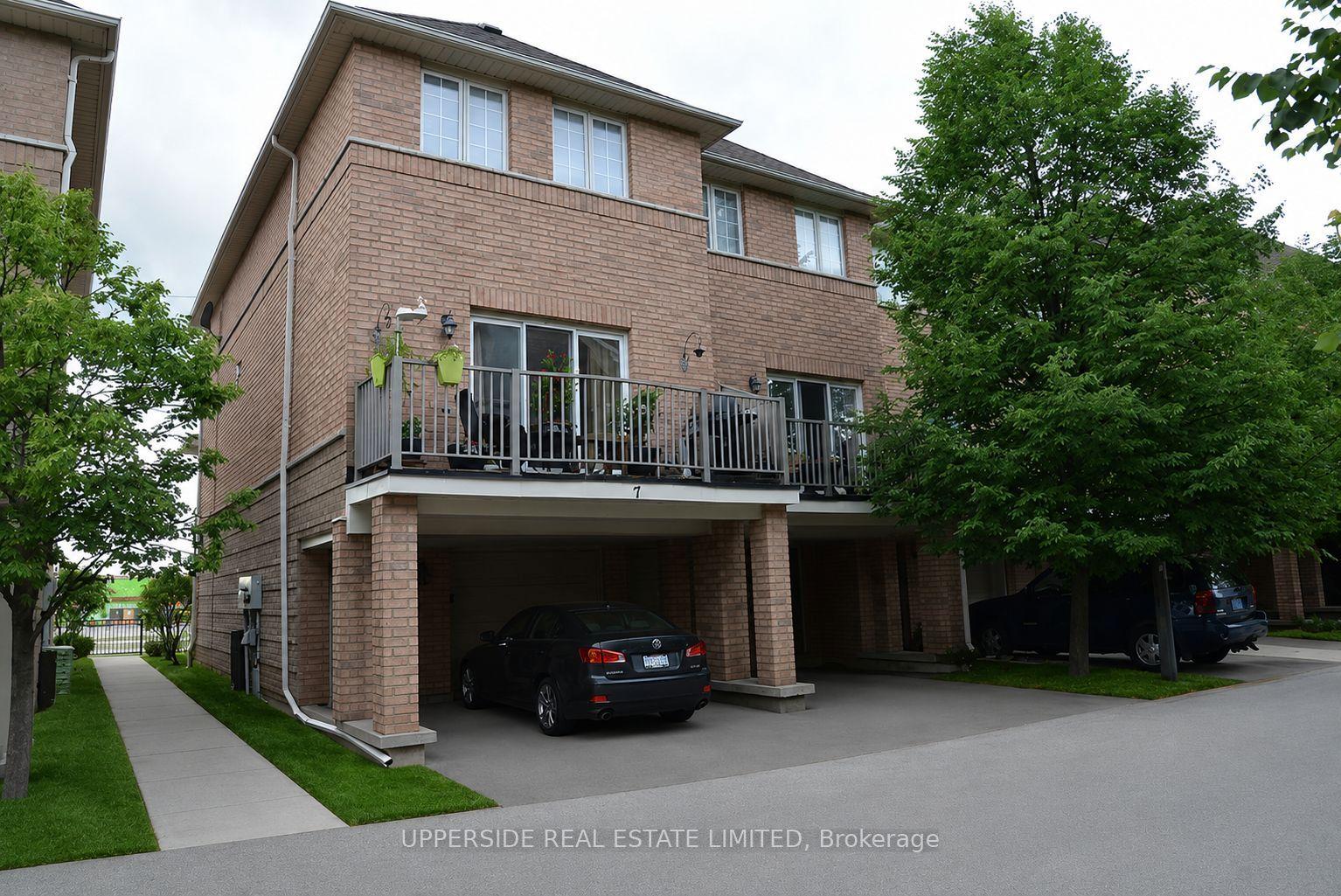 23 Observatory Lane 7 #7 — photo 1