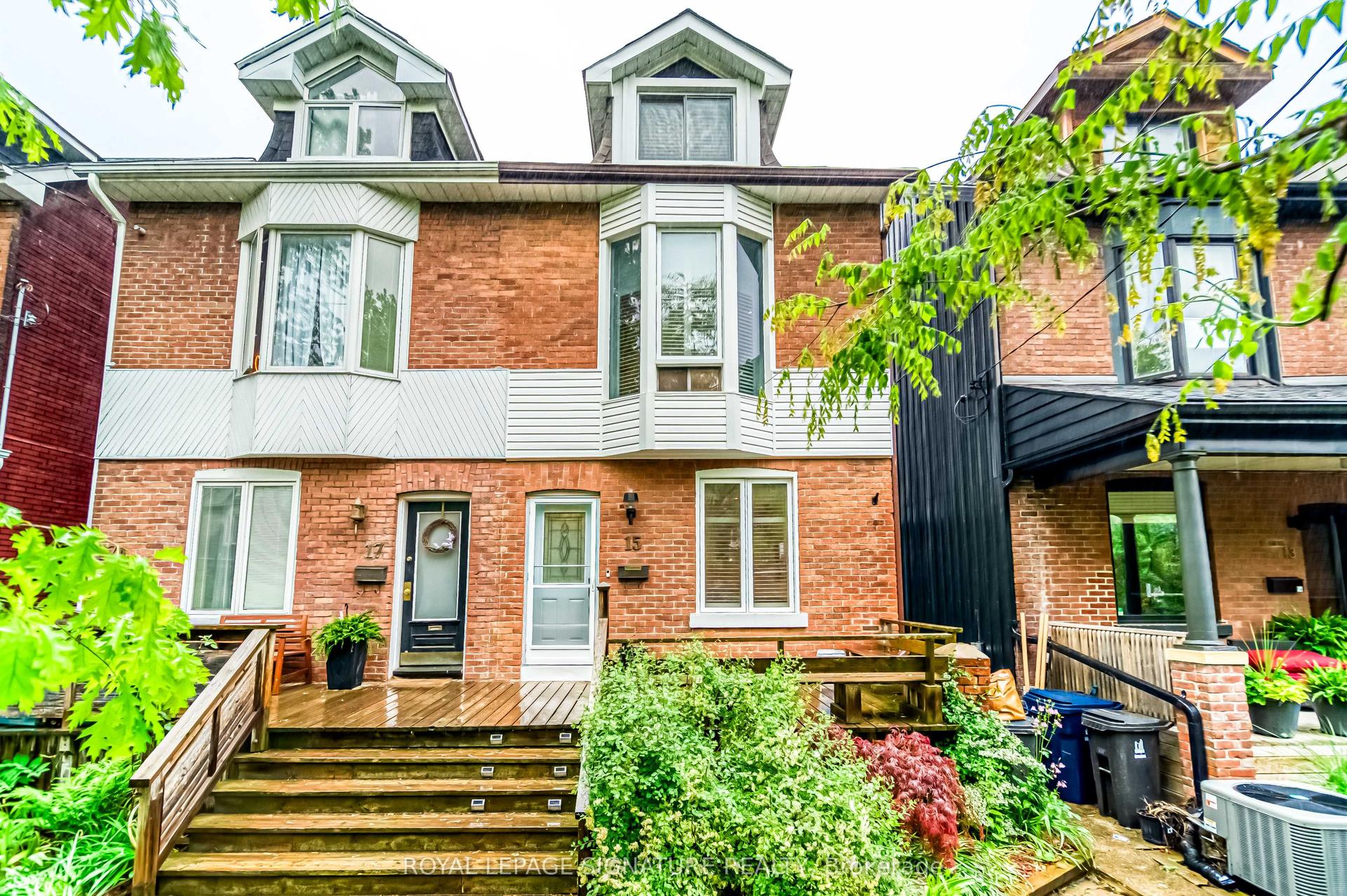 15 Galt Avenue — photo 1