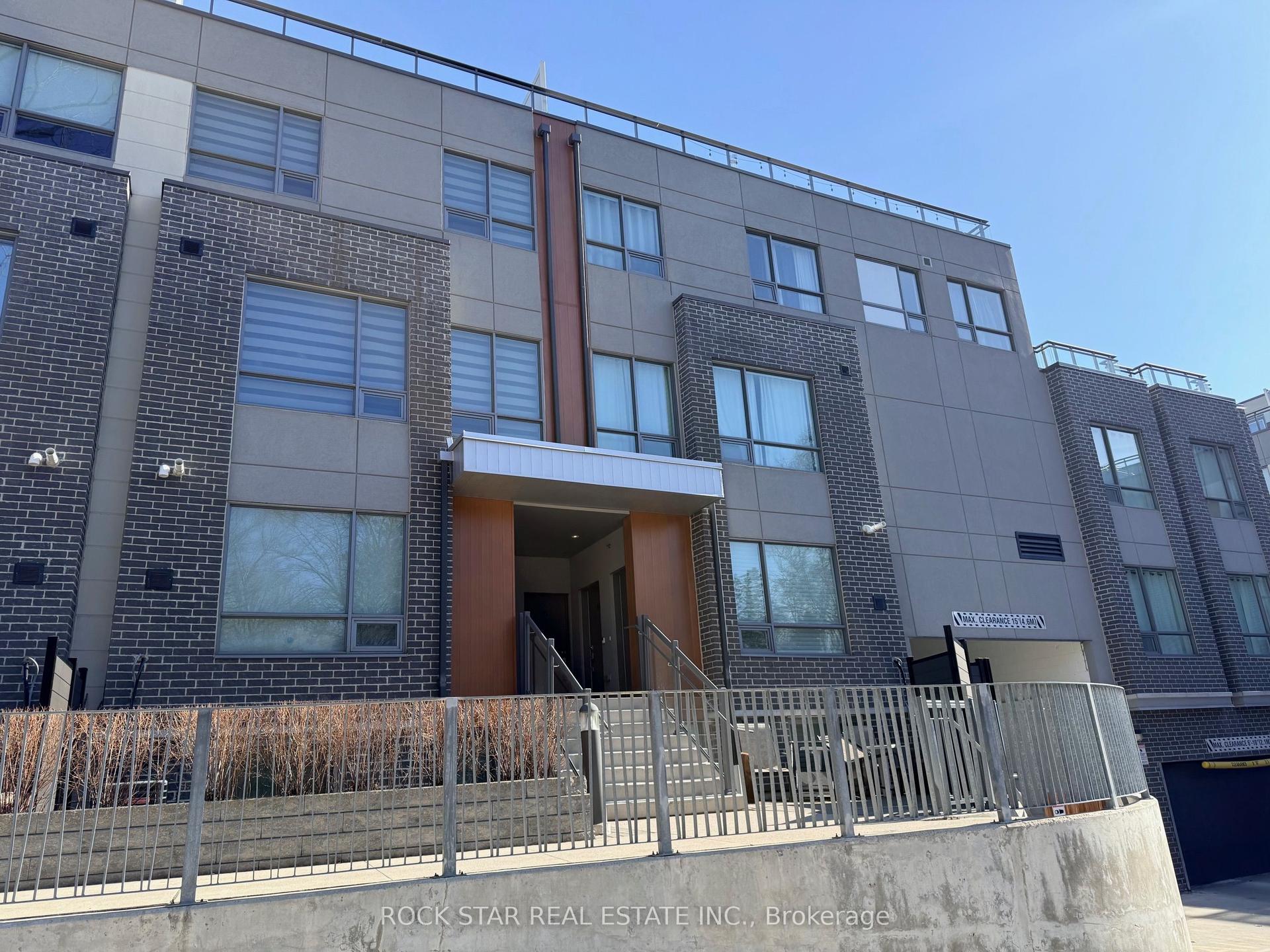 670 Atwater Avenue 16 #16 — photo 1