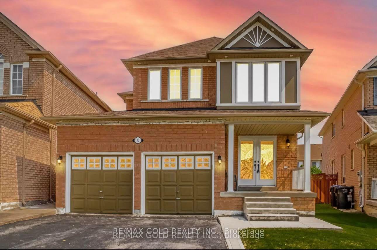 16 Mario Street, Brampton — Detached for lease, photo 1