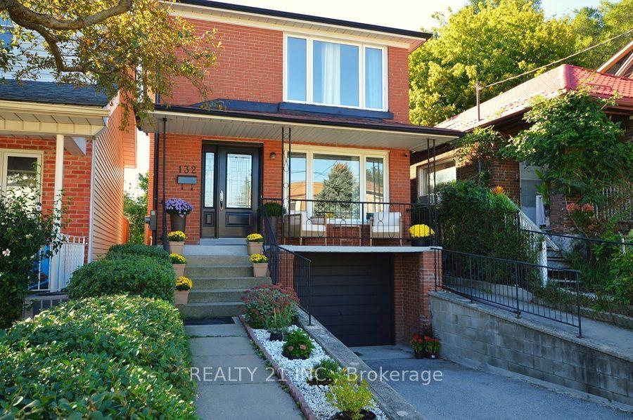 132 Harding Boulevard, Toronto — Detached for sale, photo 1