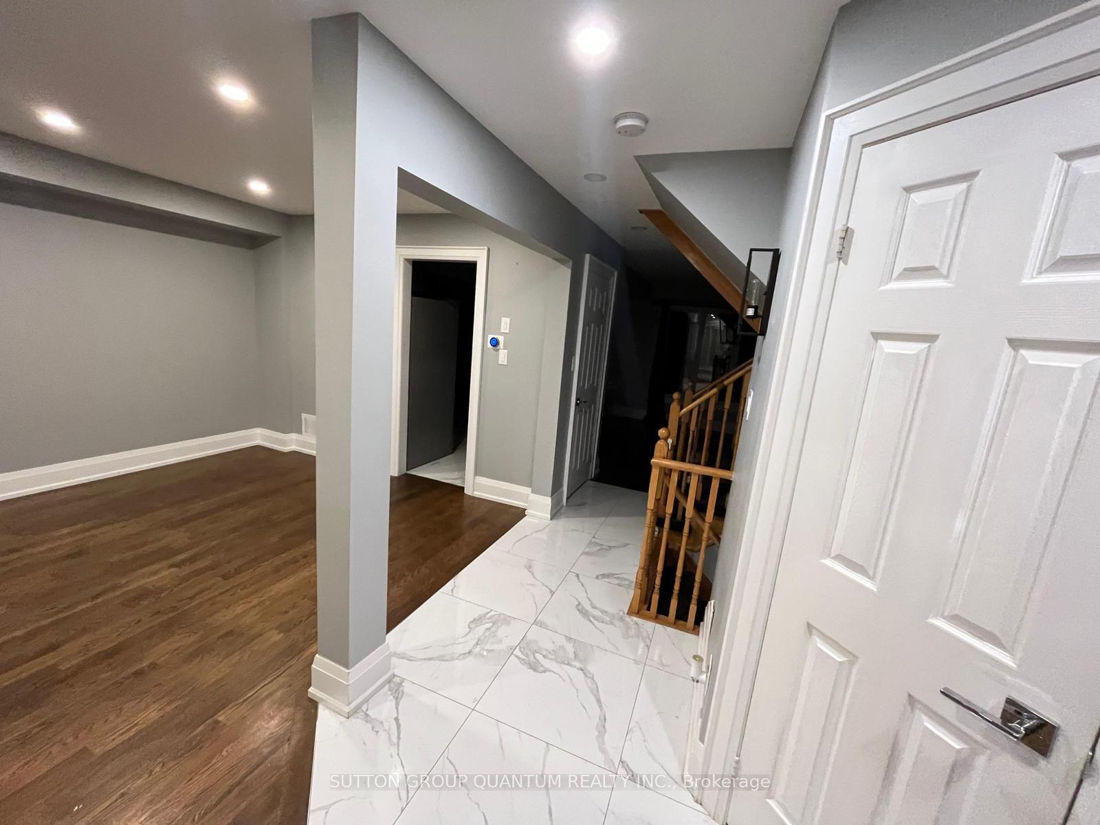 135 Mowat Crescent, Halton Hills — Semi-Detached for lease, photo 1