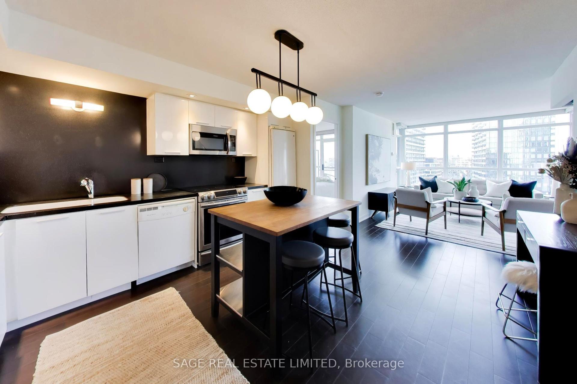 25 Capreol Court 2205 #2205, Toronto — Condo for sale, photo 1