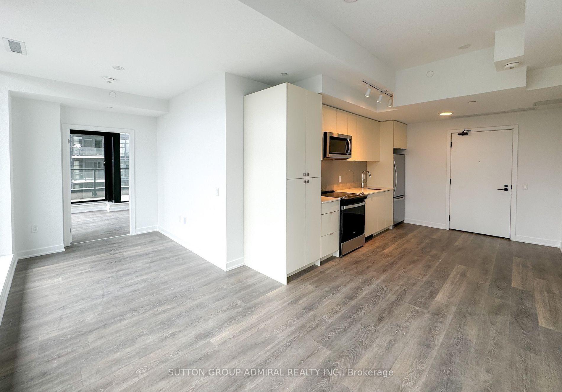 1604 Charles Street PH512 B #PH512 B — photo 1