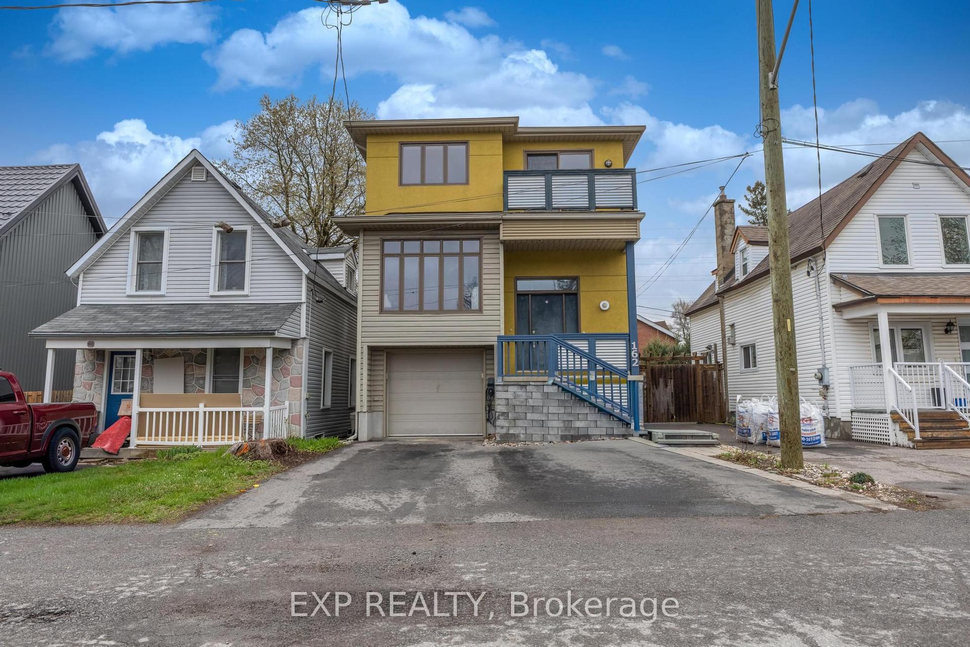 162 Westhaven Crescent — photo 1
