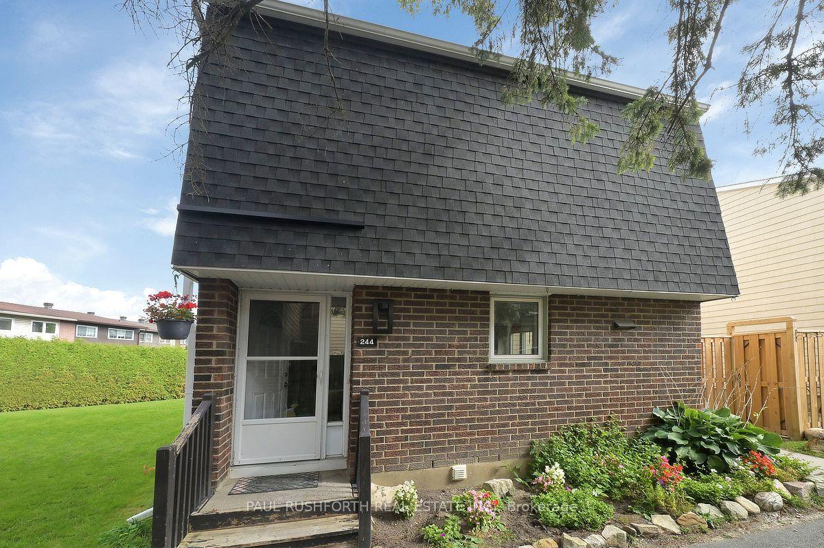 244 Salter Crescent, Kanata — Condo Town for lease, photo 1
