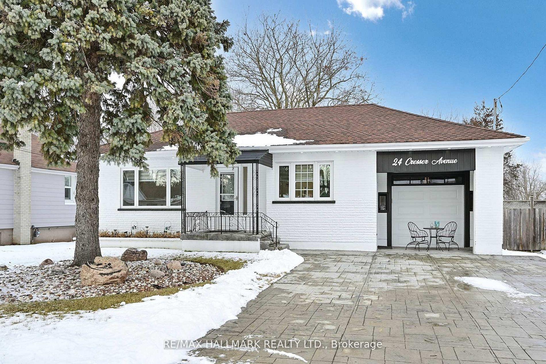 24 Cresser Avenue, Whitby — Detached for sale, photo 1
