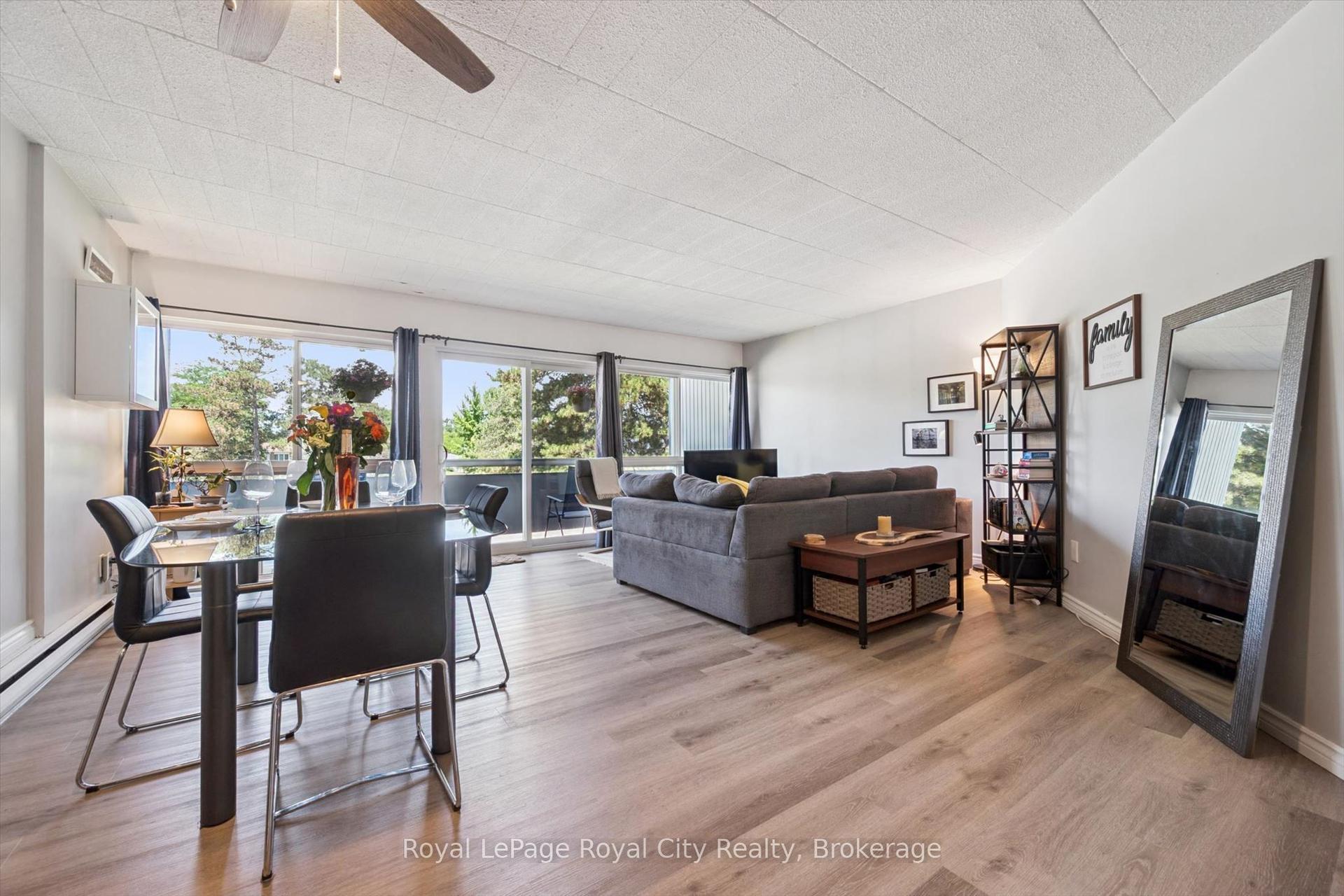 105 Conroy Crescent 410 #410, Guelph — Condo for sale, photo 1