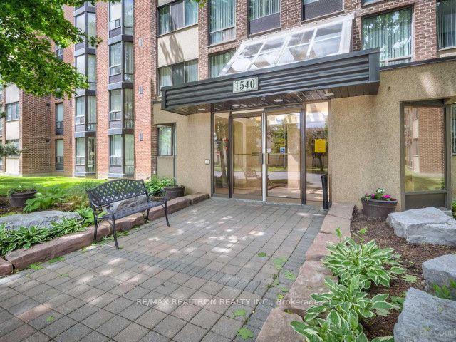 1540 Pickering Parkway 405 #405, Pickering — Condo for lease, photo 1