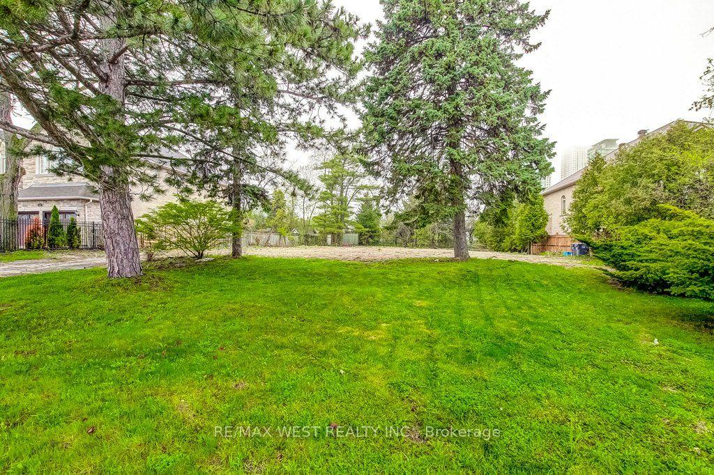 Part Lot 2 Fairview Road W, Mississauga — Land for sale, photo 1