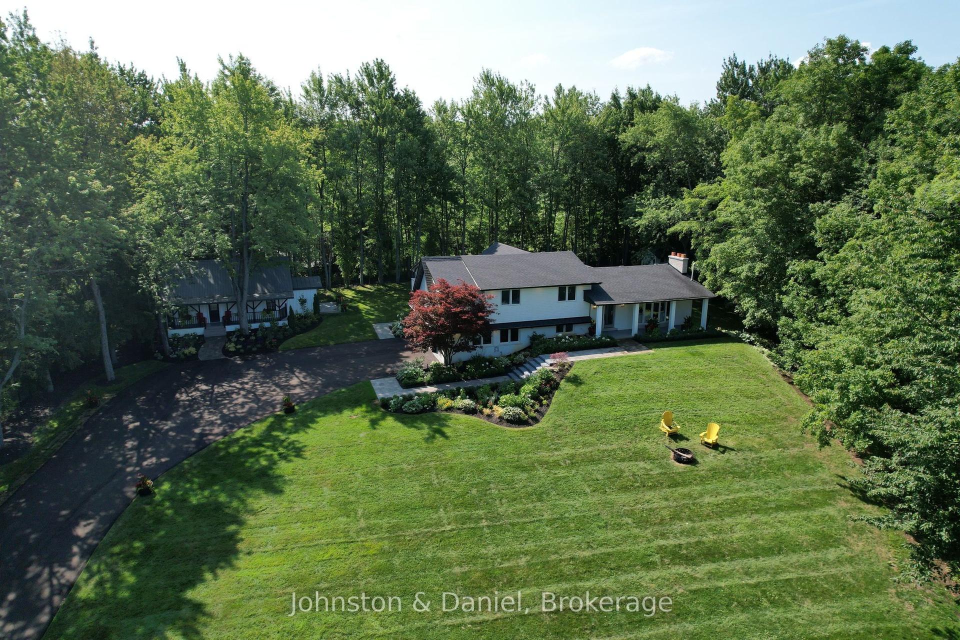 2340 Britannia Road, Burlington — Detached for sale, photo 1
