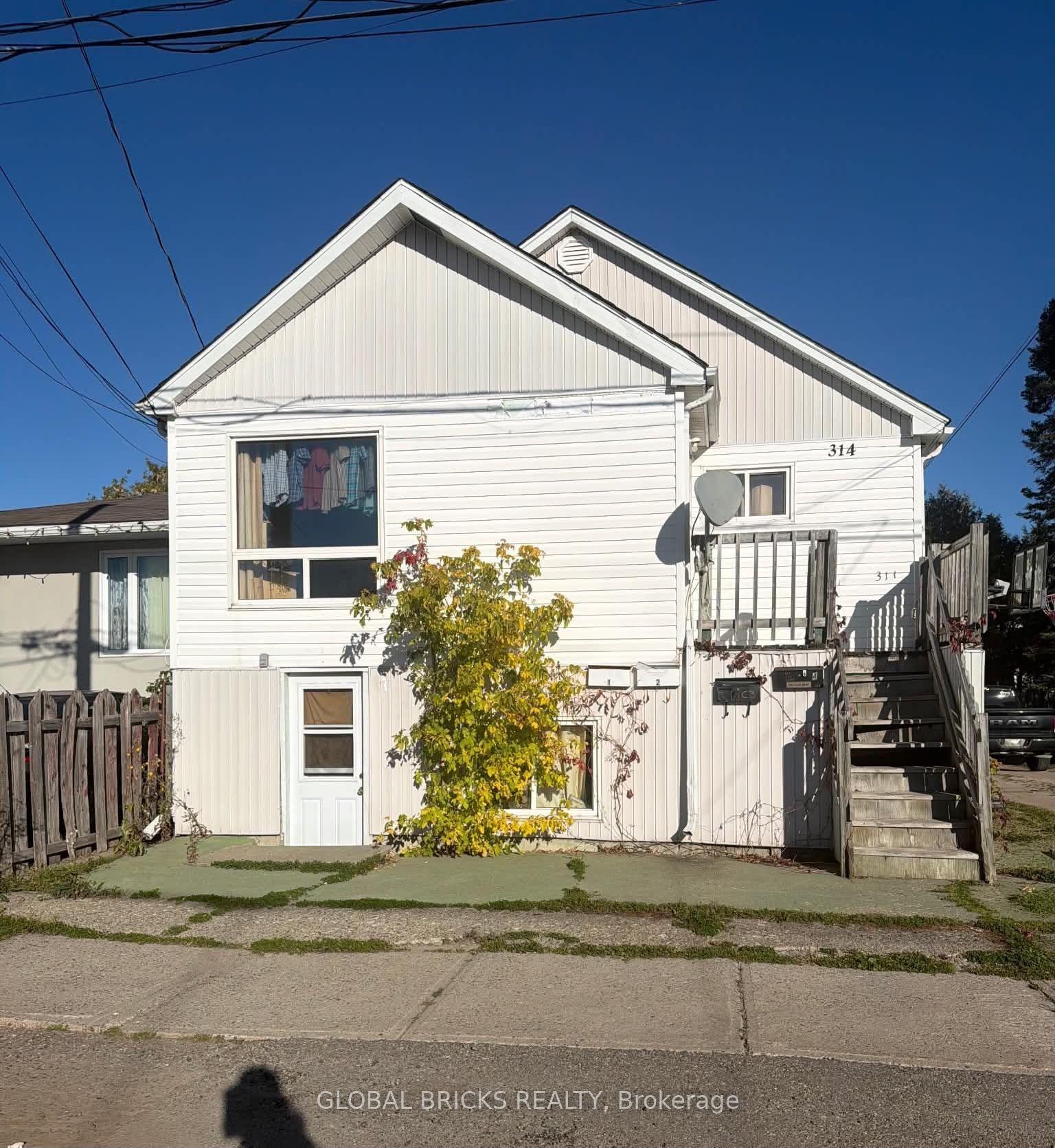 314 Birch Street N, Timmins — Multiplex for sale, photo 1