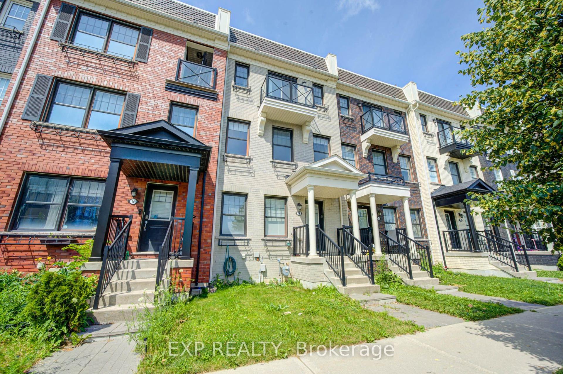 9 Milt Storey Lane, Whitchurch-Stouffville — Townhouse for sale, photo 1