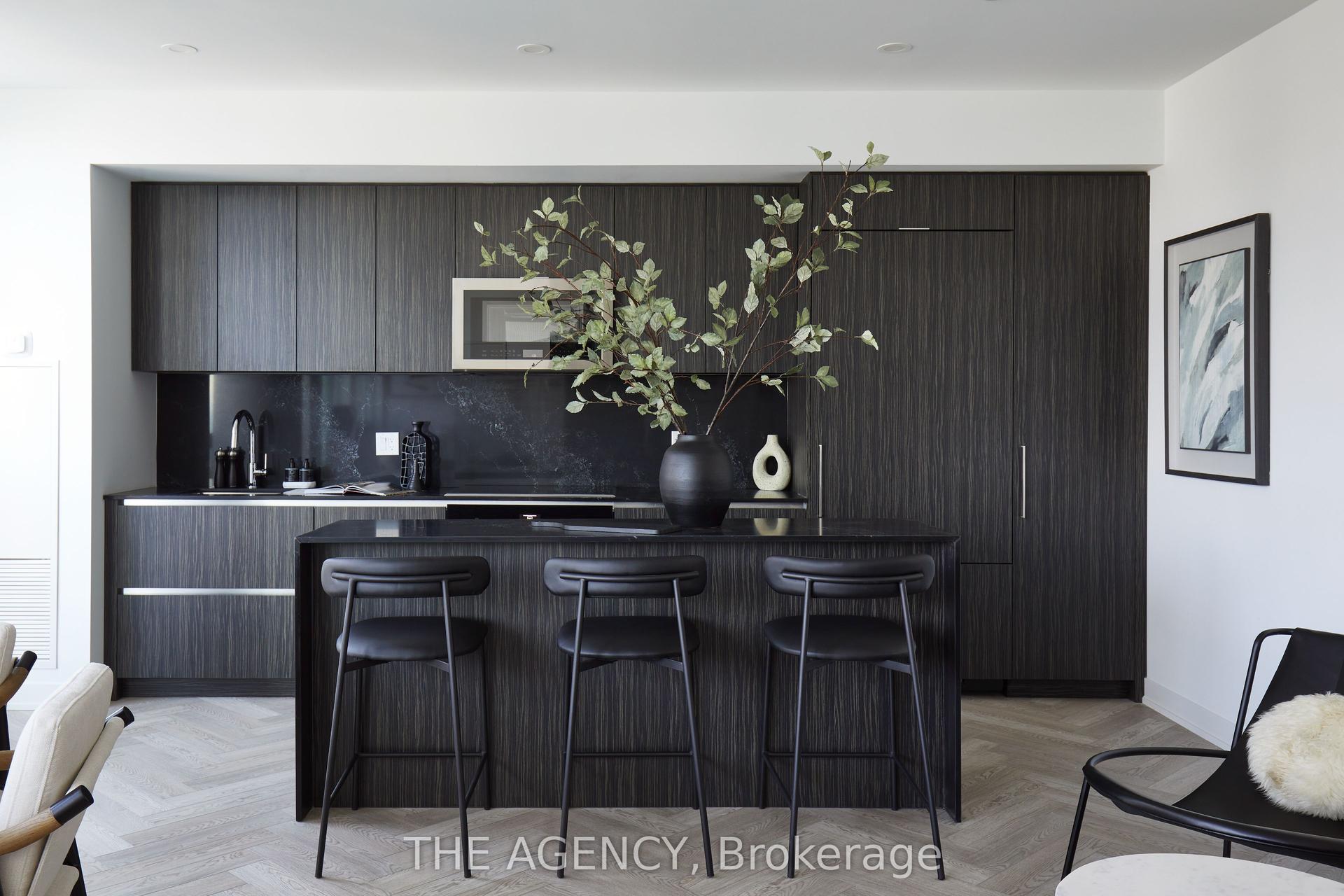 327 King Street W PH03 #PH03, Toronto — Condo for sale, photo 1