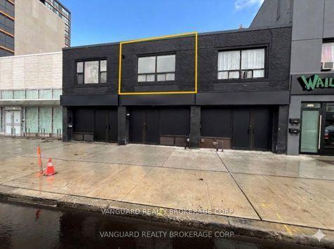 1623A Eglinton Avenue, Toronto — Townhouse for lease, photo 1
